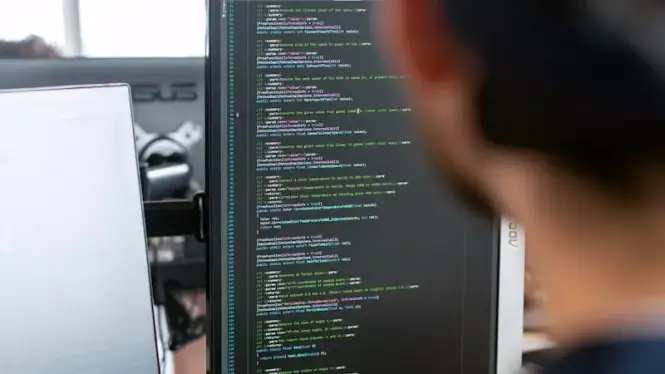 Canteiro de obras em execução